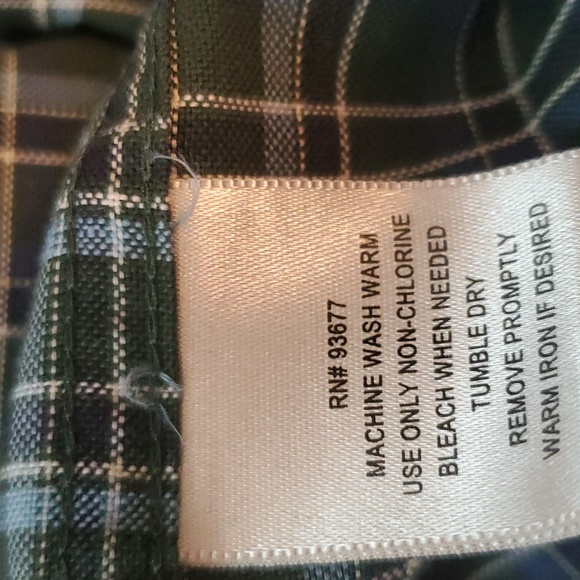 4XL St John's Bay Buttondown Iron Free - Picture 4 of 4